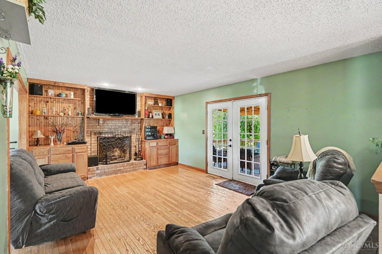 6153 Sugartree Court