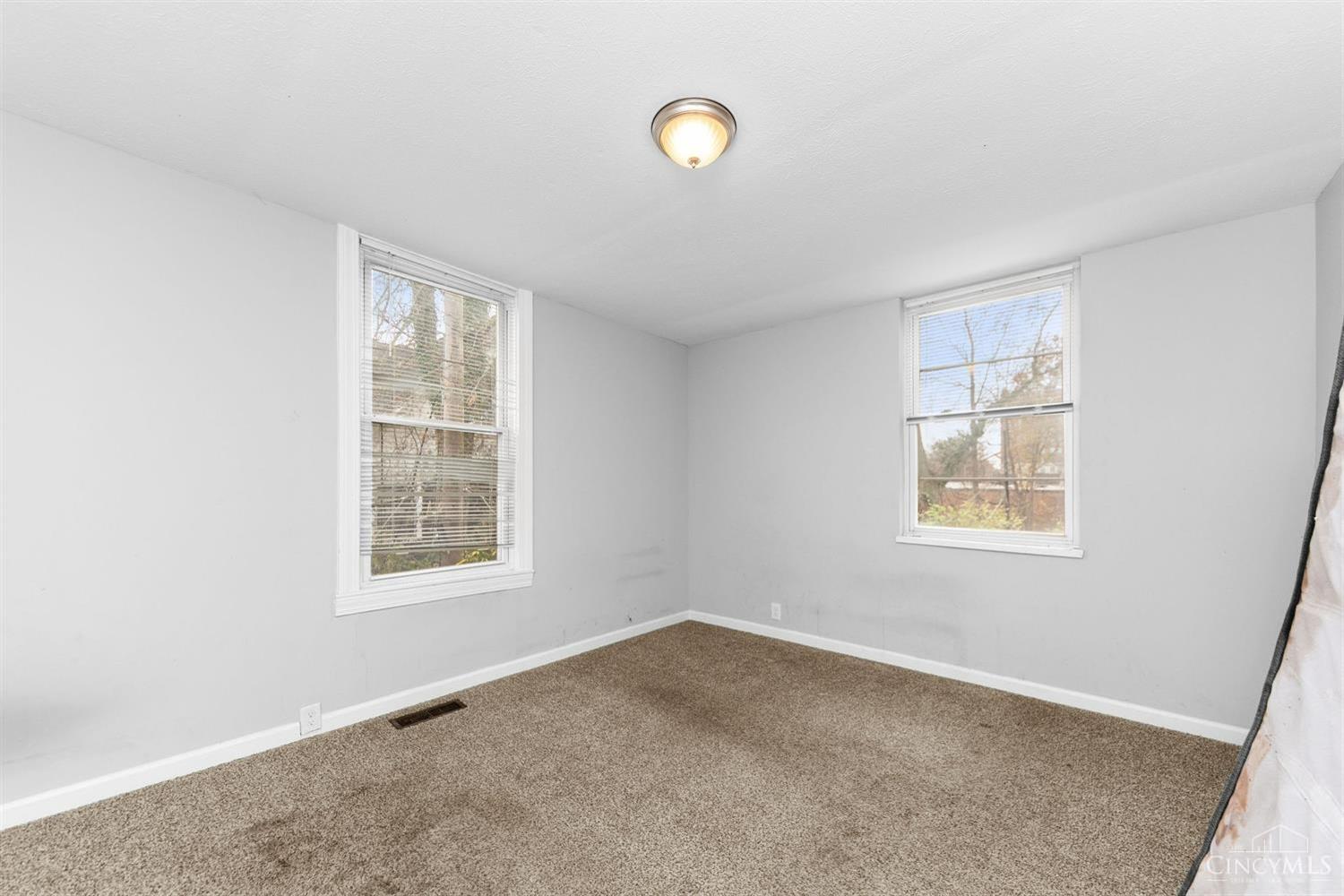641 N West Street, Hillsboro, Ohio image 25