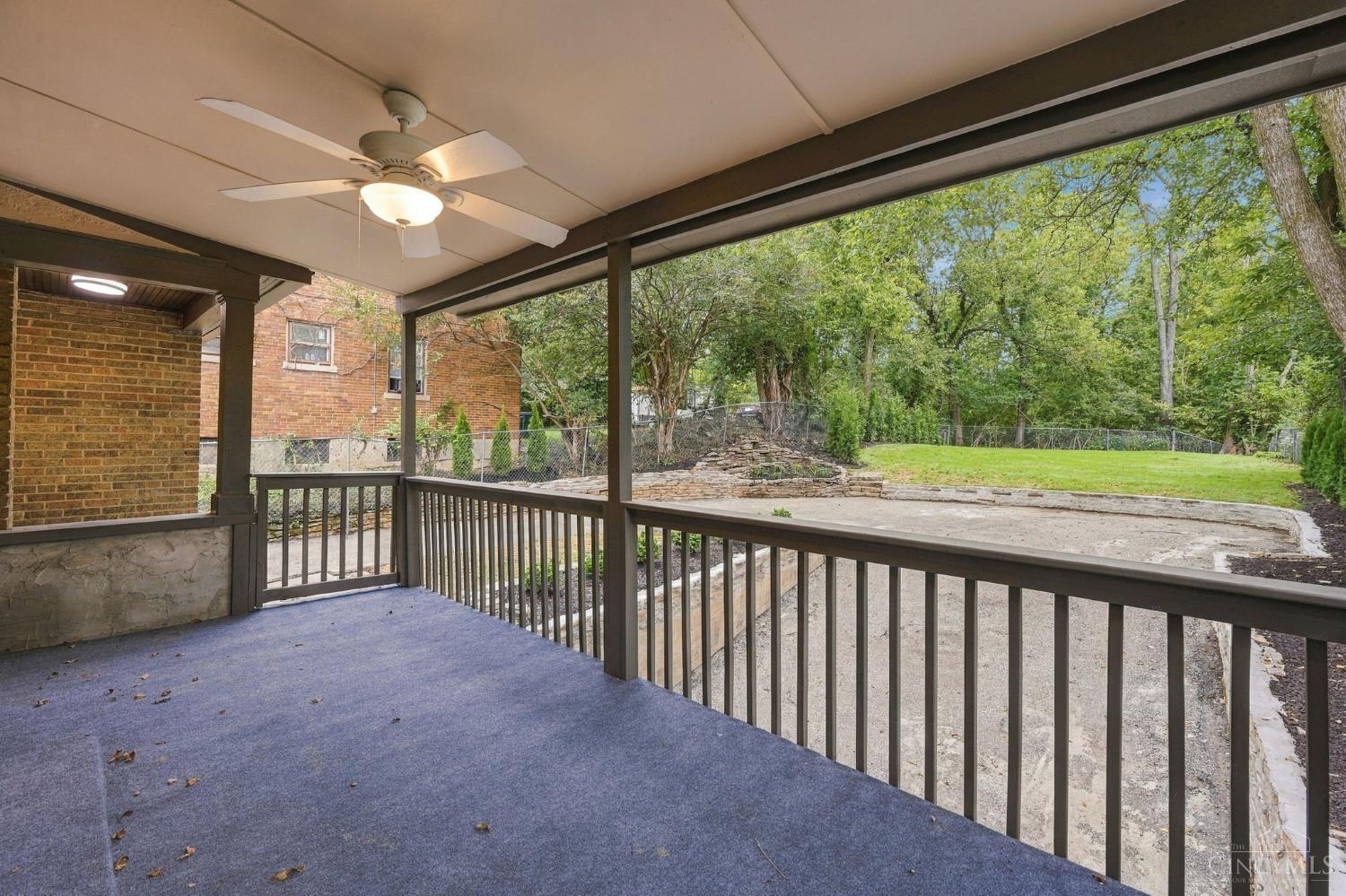 Picture for the property 1895159, 3 beds, 3 baths