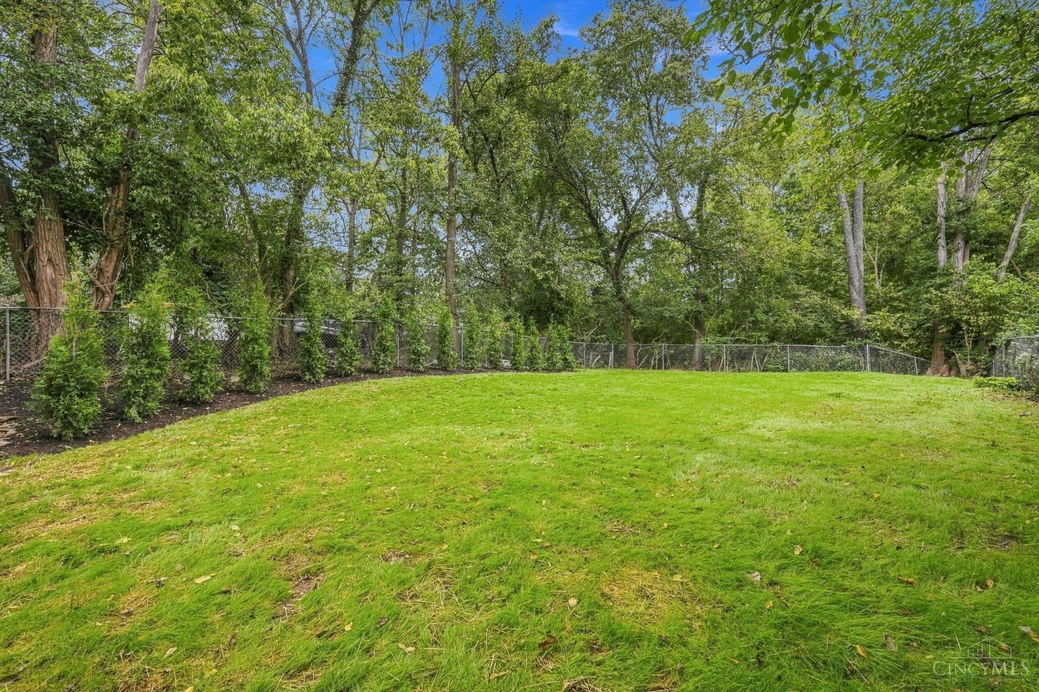 Picture for the property 1895159, 3 beds, 3 baths