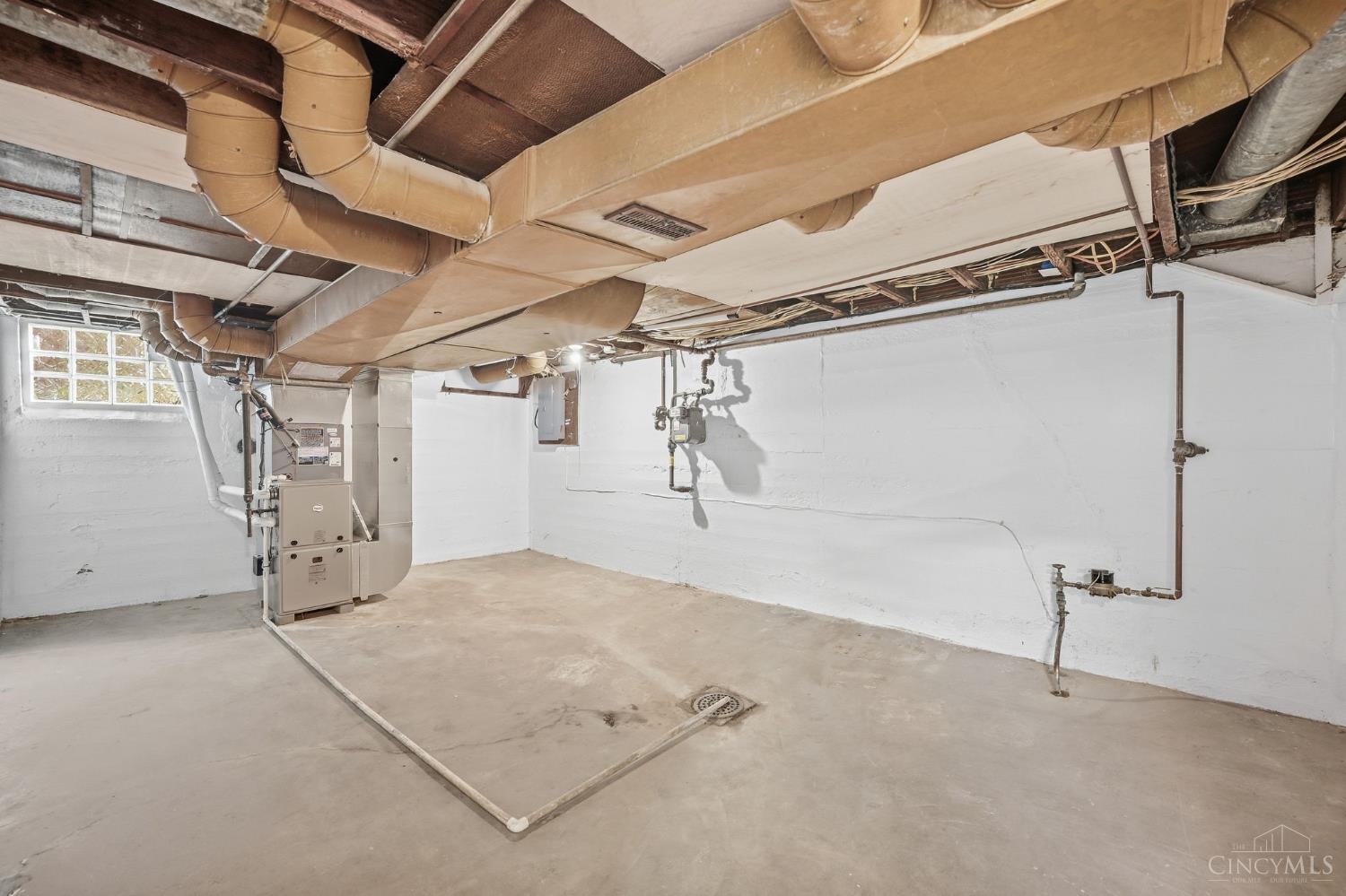Picture for the property 1895159, 3 beds, 3 baths