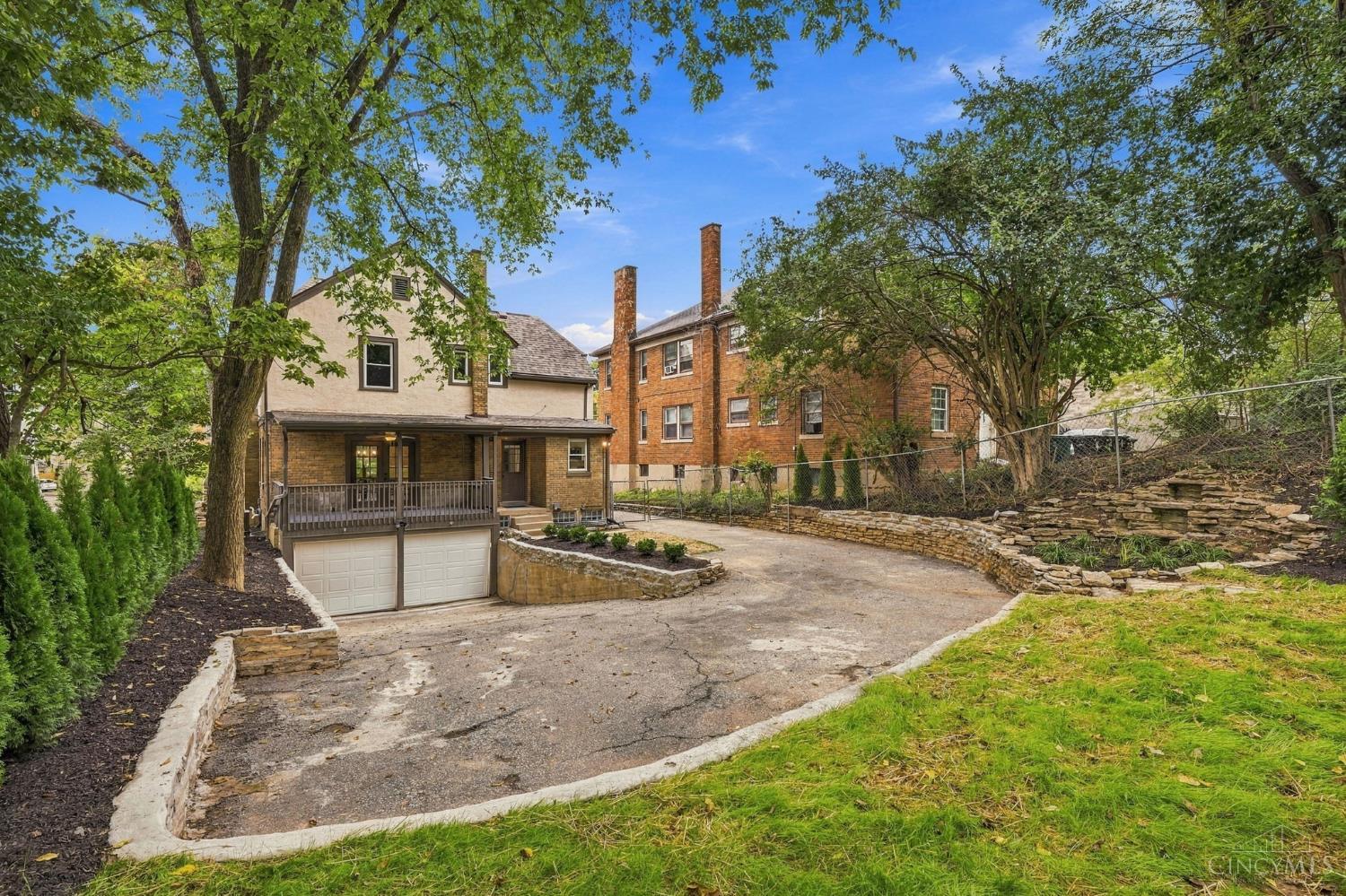 Picture for the property 1895159, 3 beds, 3 baths