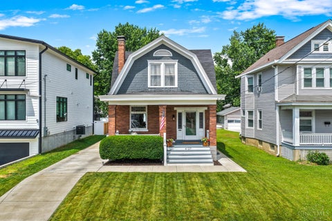 Photo of 4127 Thirty Third Avenue, Cincinnati, OH 45209 (MLS # 1882141)
