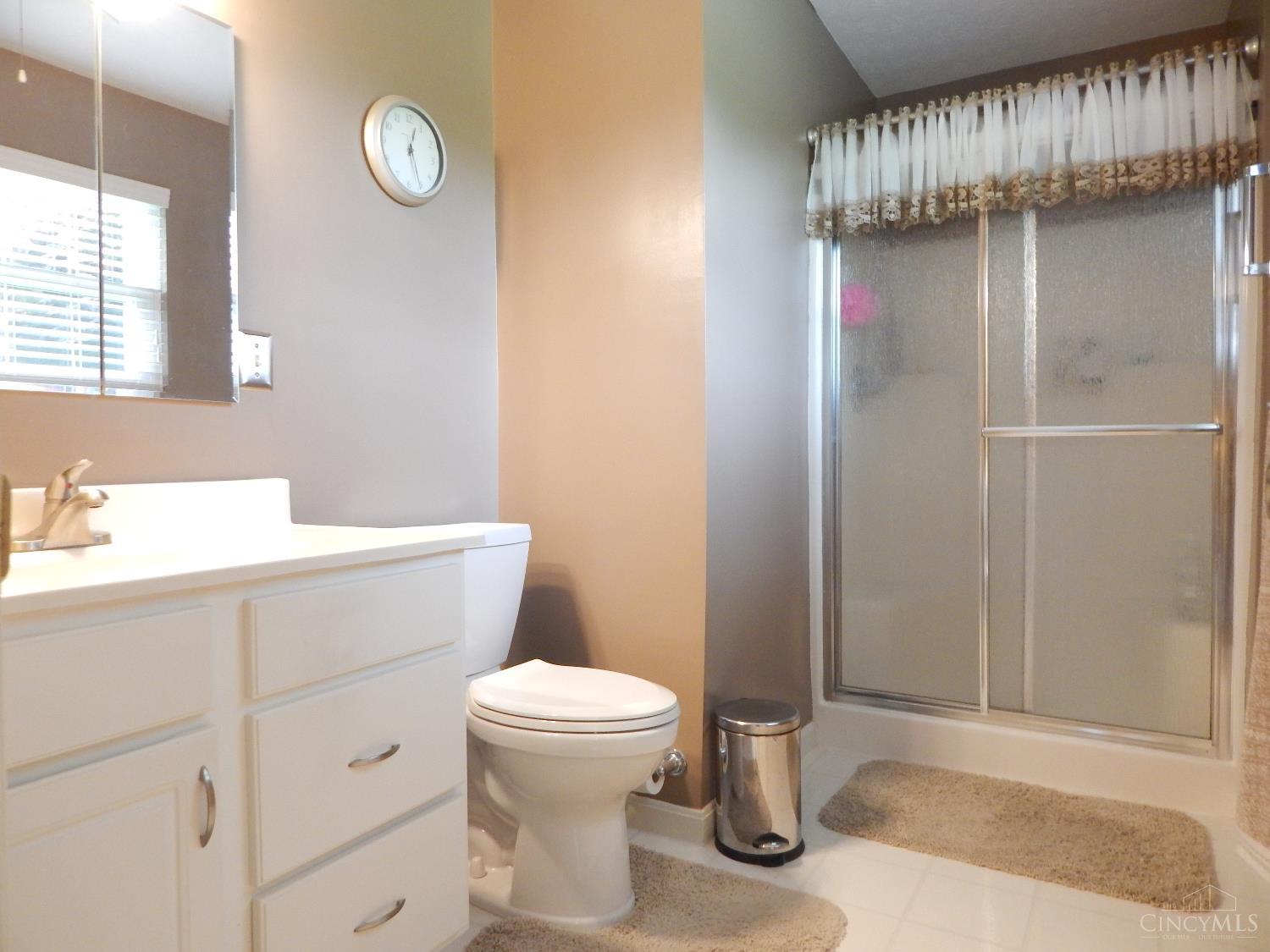 1137 Middleboro Road, Washington, Ohio image 14