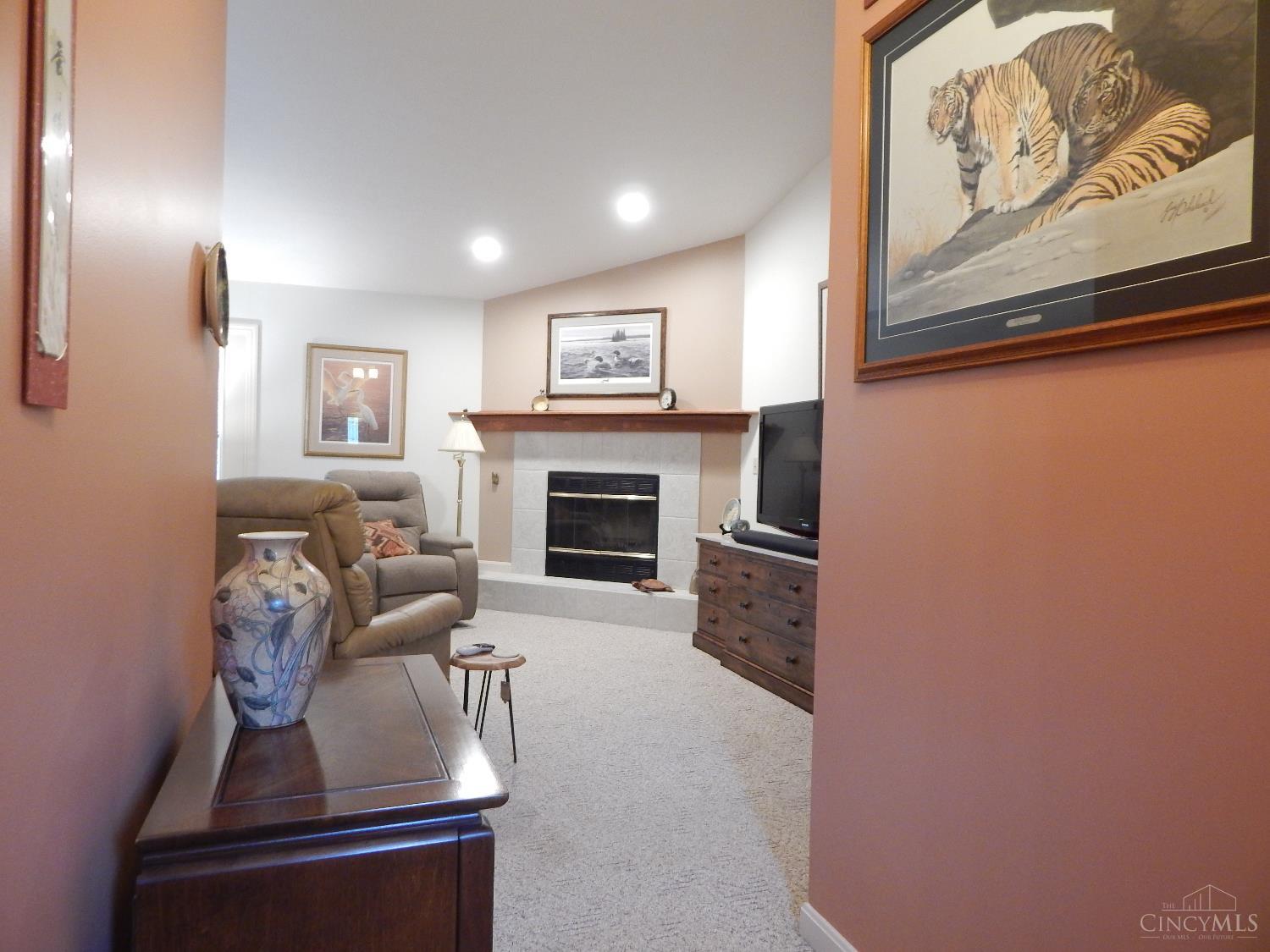 1137 Middleboro Road, Washington, Ohio image 5
