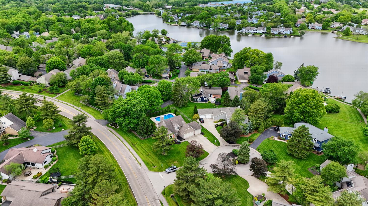 8269 Windsail Court, Deerfield Twp., Ohio image 2