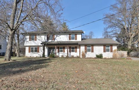 Photo of 5300 Kenridge Drive, Blue Ash, OH 45242 (MLS # 1865191)