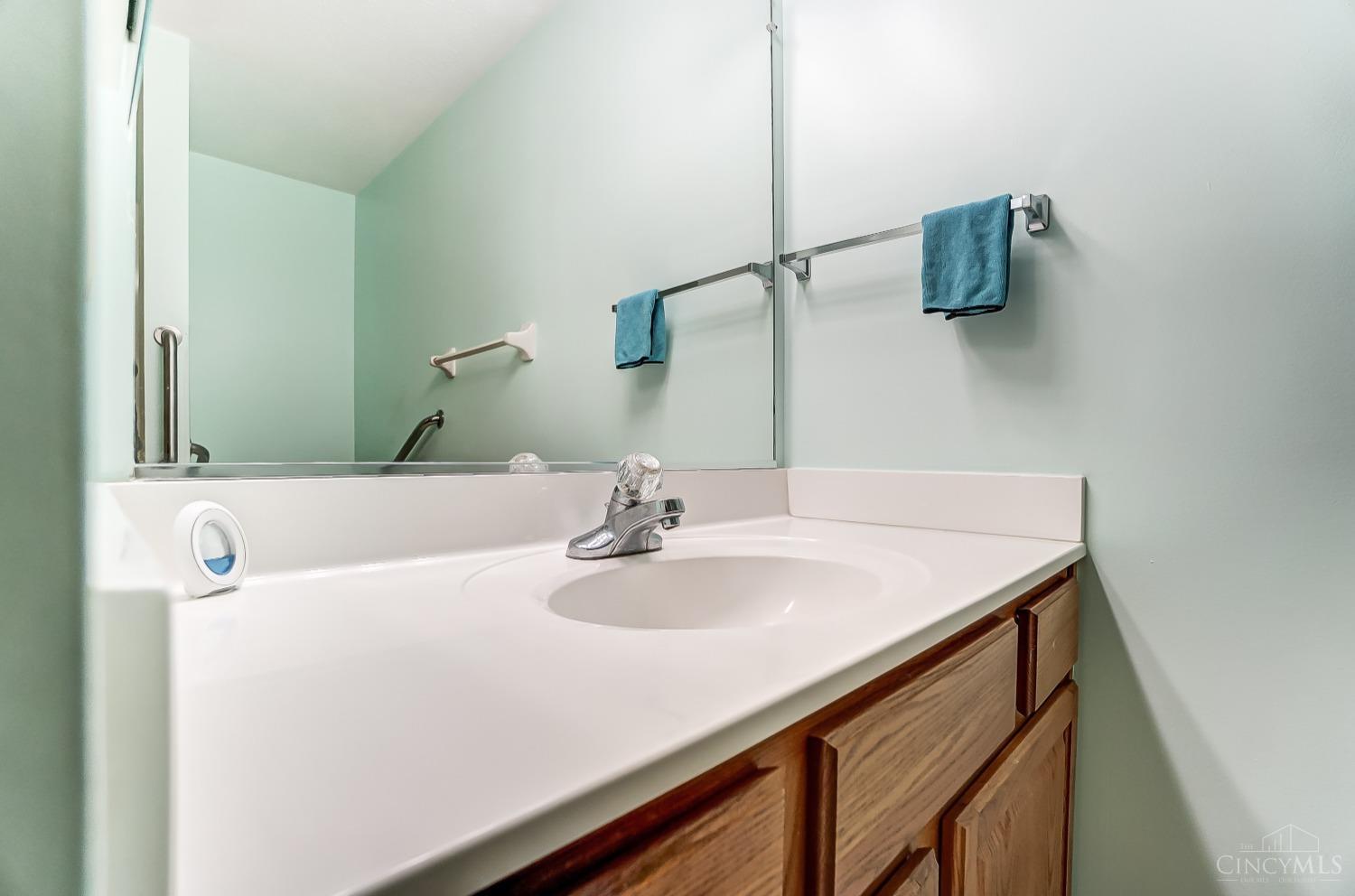 5241 North Bend Crossing Xing, Green Township, Ohio image 33