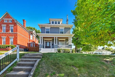 Photo of 4402 Lafayette Avenue, Norwood, OH 45212 (MLS # 1865241)