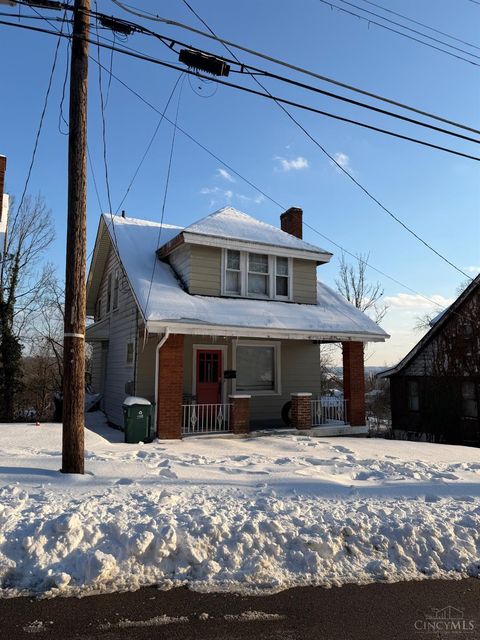 Photo of 1649 Glen Parker Avenue, Cincinnati, OH 45223 (MLS # 1867396)