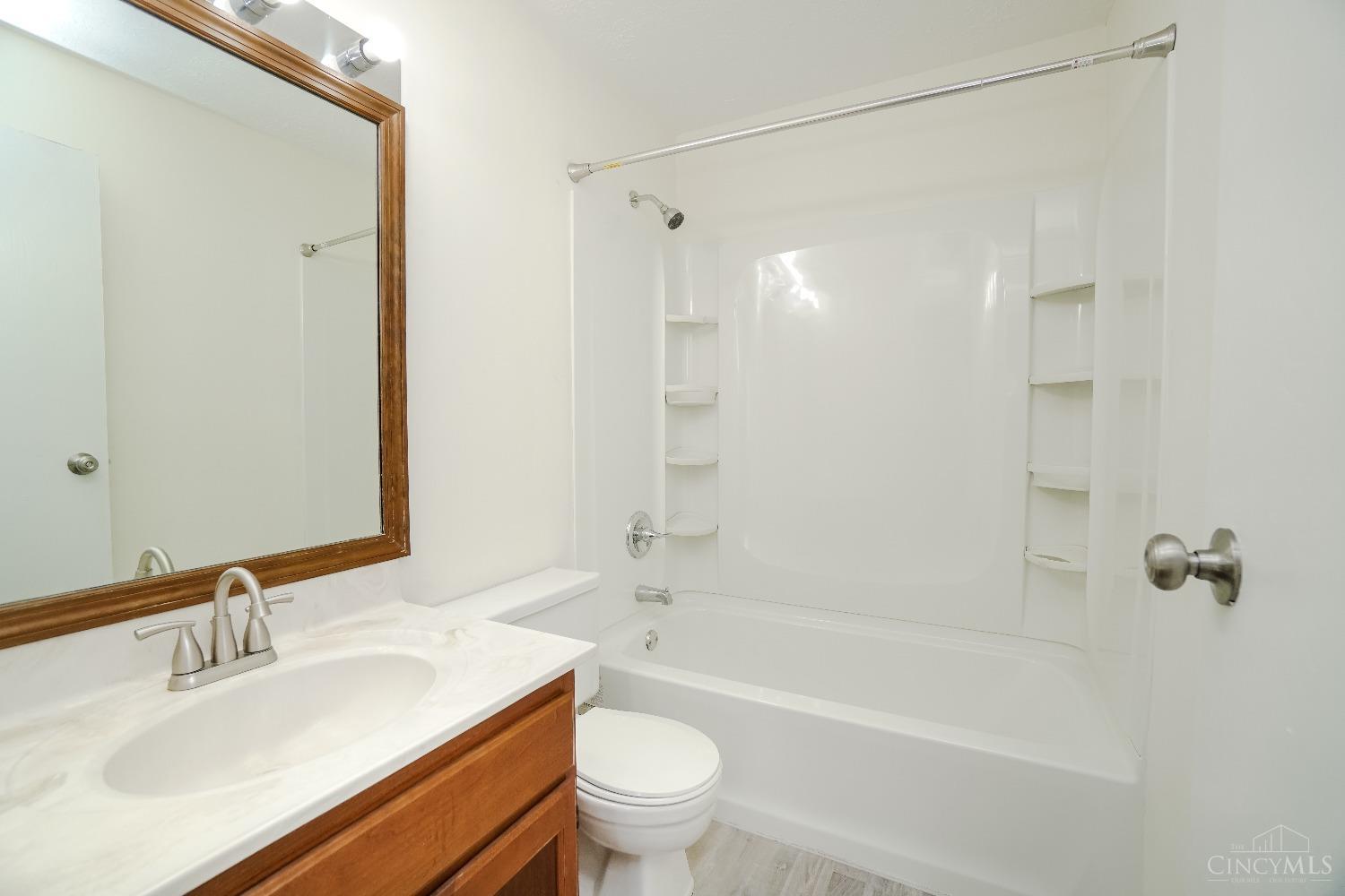 7213 Creekview Drive #5, Colerain Twp, Ohio image 12
