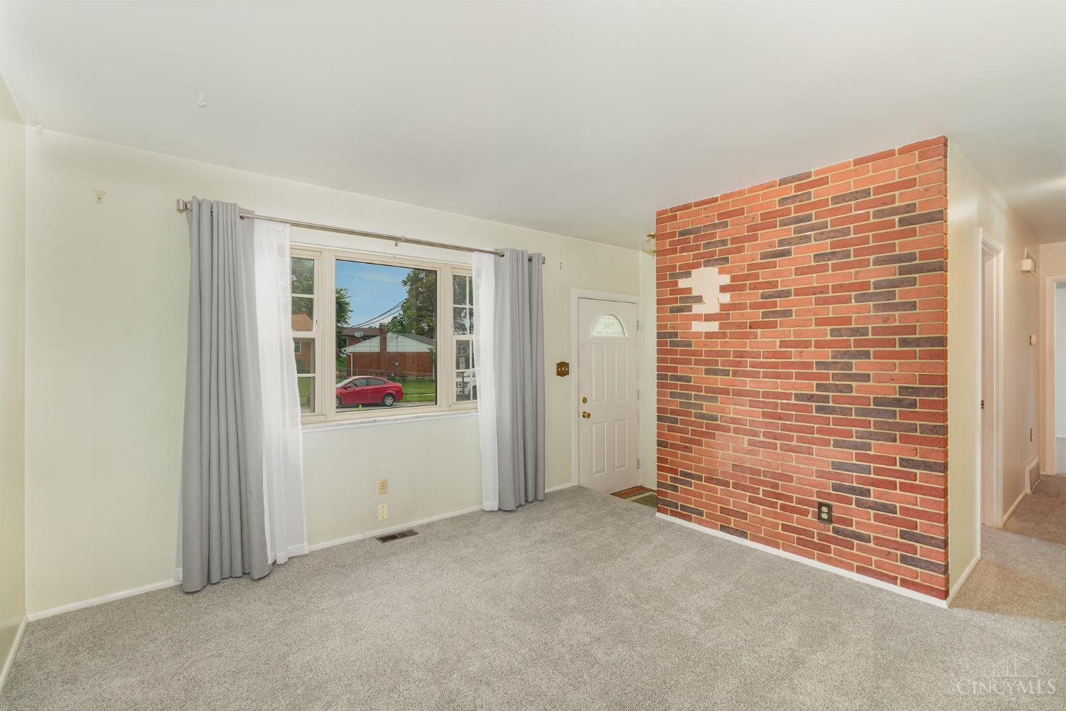 4355 Valence Drive, Delhi Twp, Ohio image 8