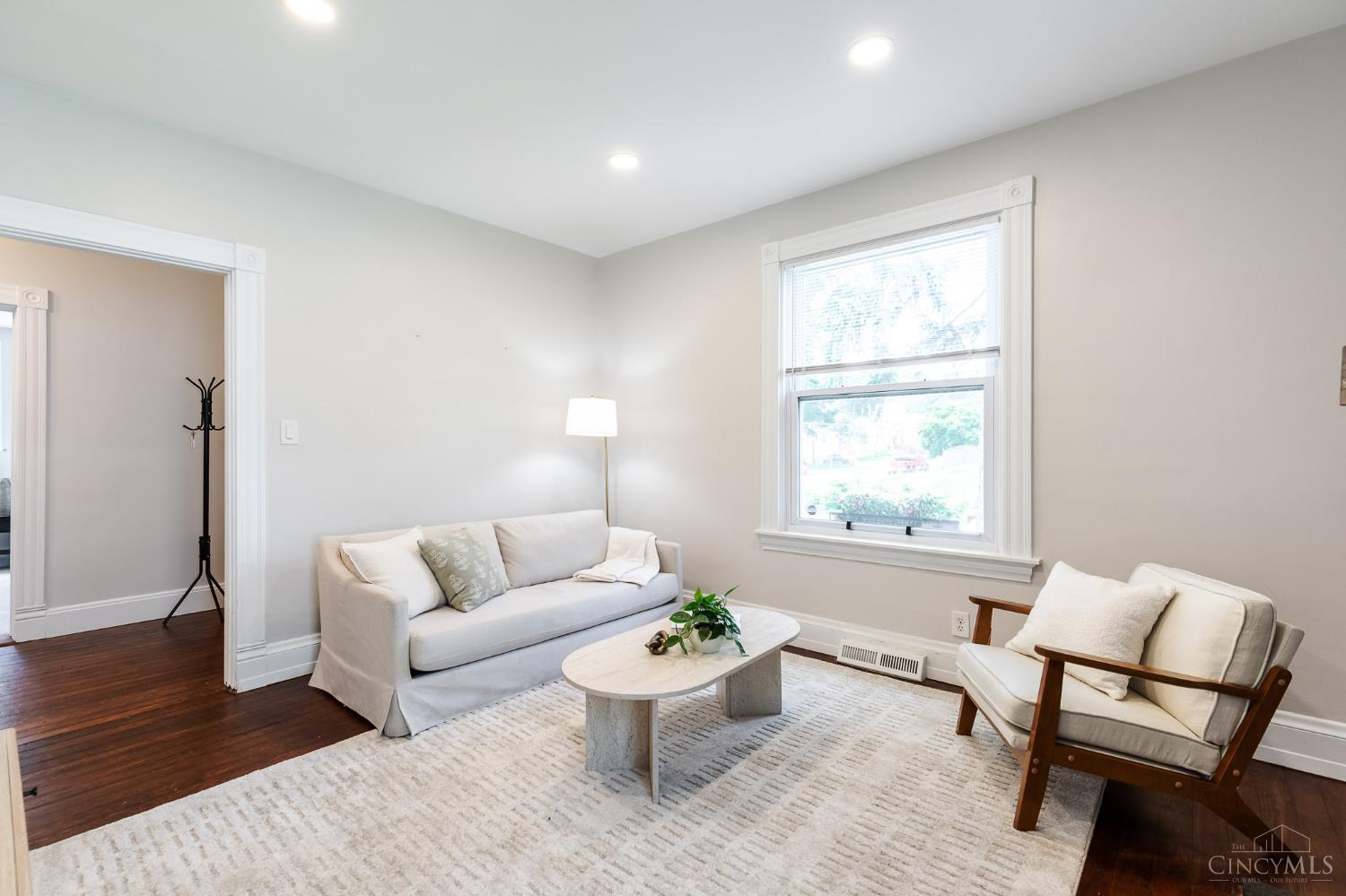 4602 Winona Terrace