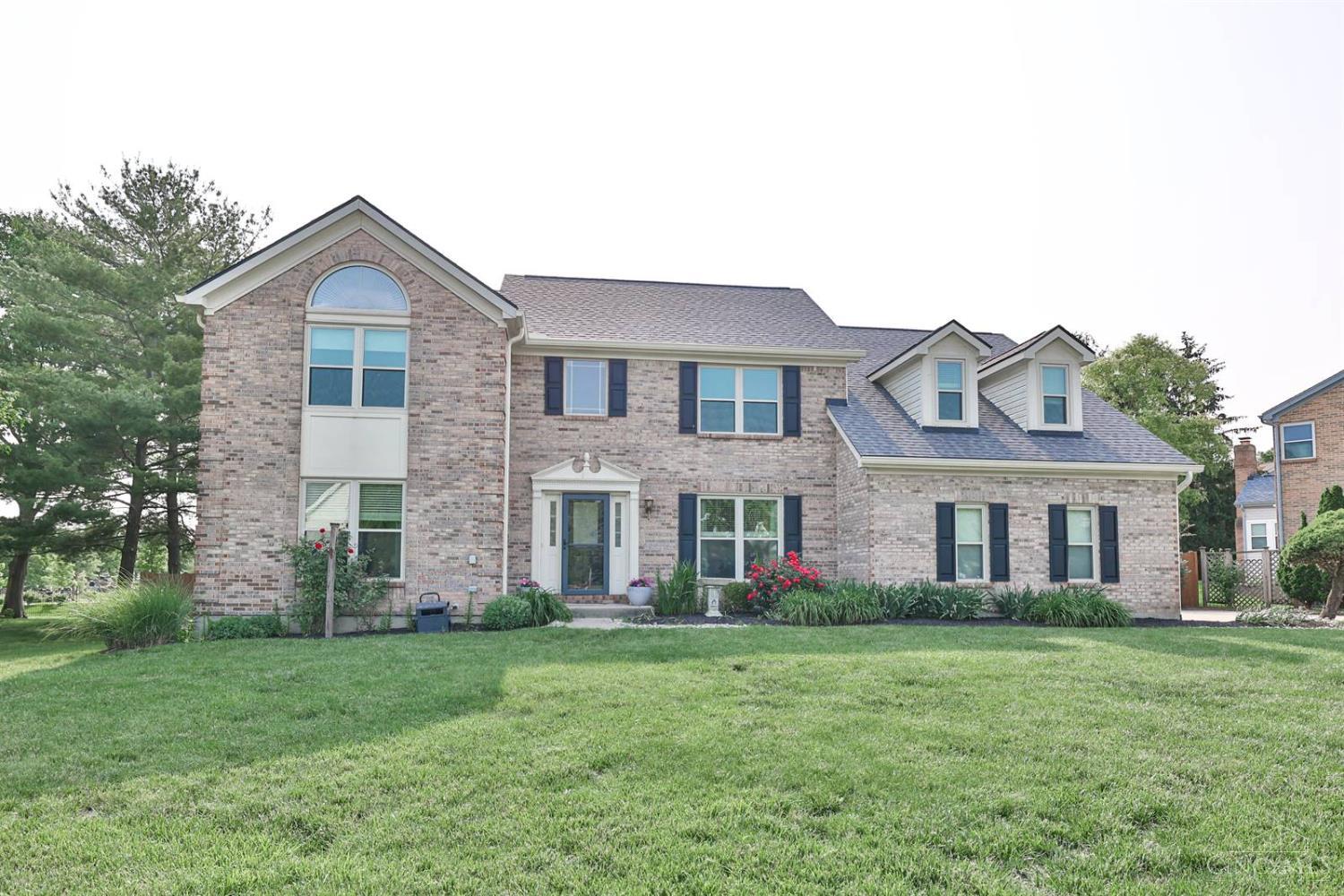 5228 Lakeside Drive, Mason, Ohio image 1