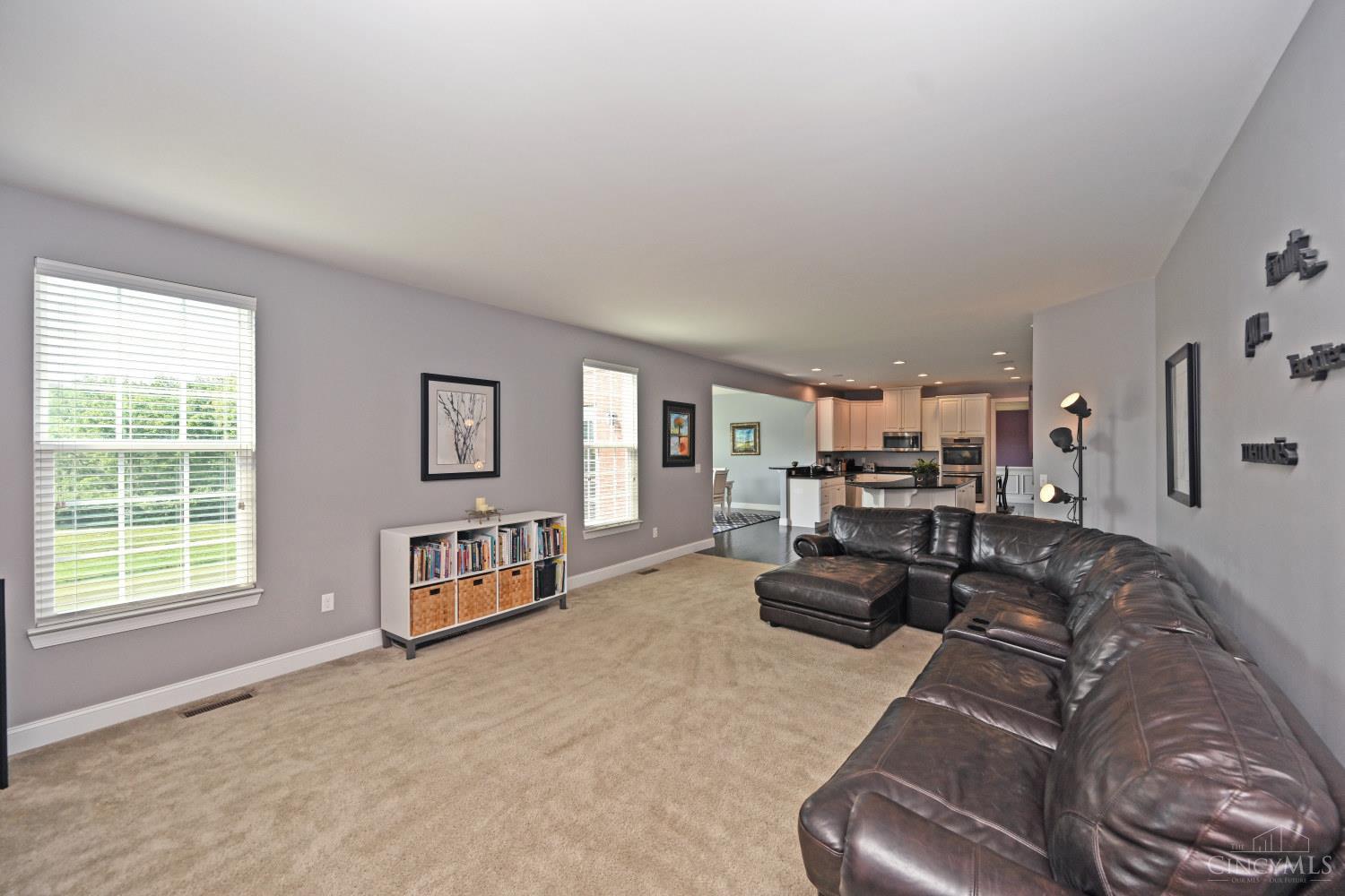 4099 Chatsworth Drive, Mason, Ohio image 38