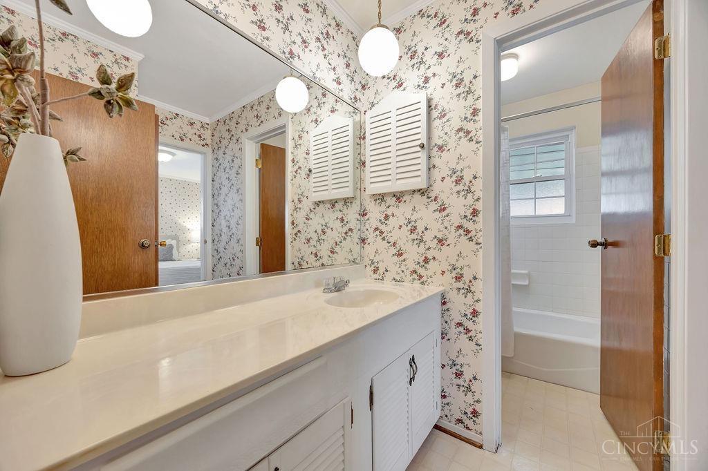 418 W Chestnut Street, Oxford, Ohio image 16