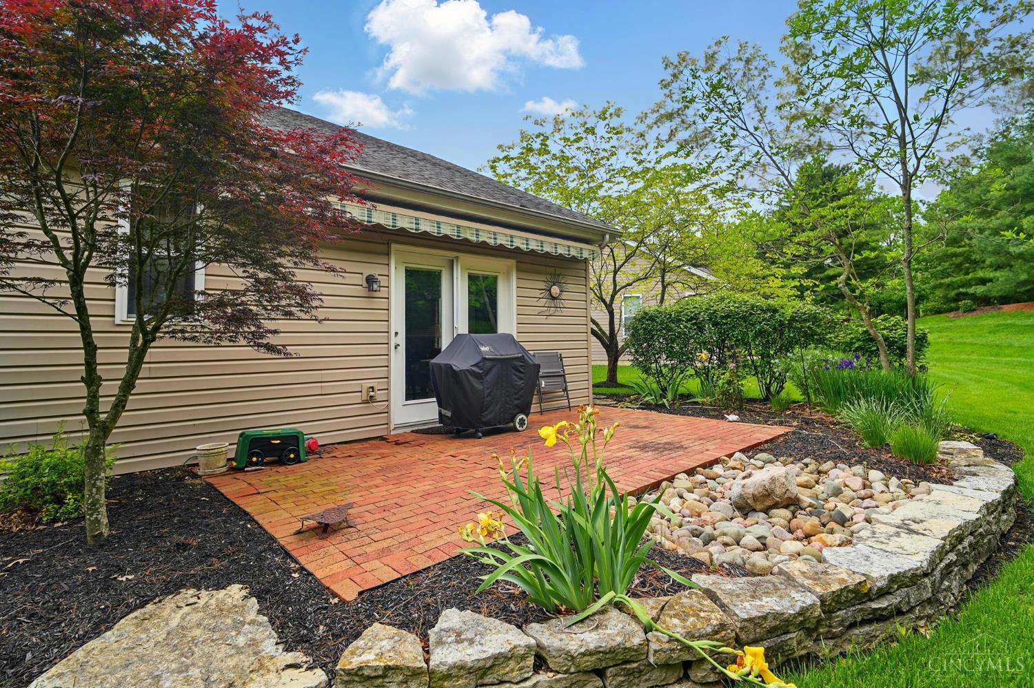 1152 Meadow Vista Drive, Hamilton Twp, Ohio image 32