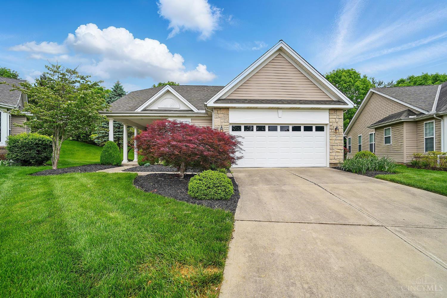 1152 Meadow Vista Drive, Hamilton Twp, Ohio image 1