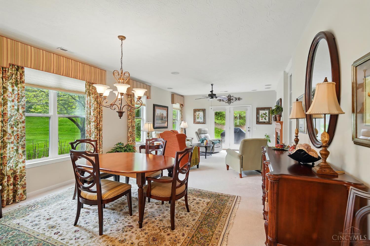 1152 Meadow Vista Drive, Hamilton Twp, Ohio image 7