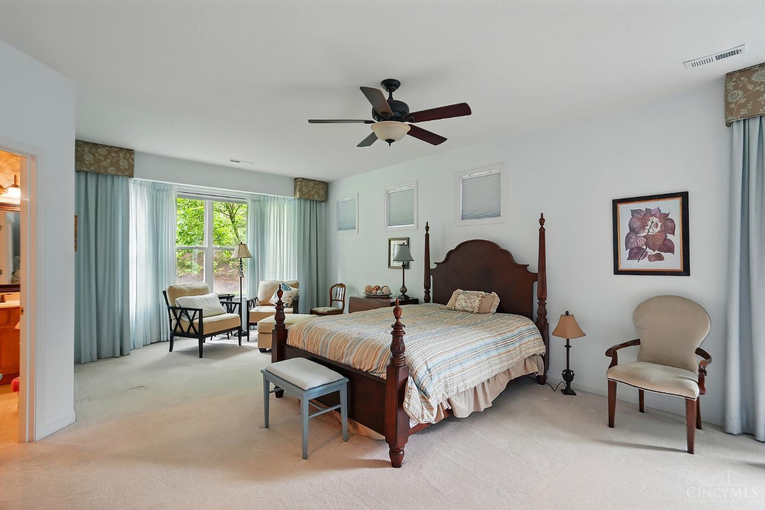 1152 Meadow Vista Drive, Hamilton Twp, Ohio image 17