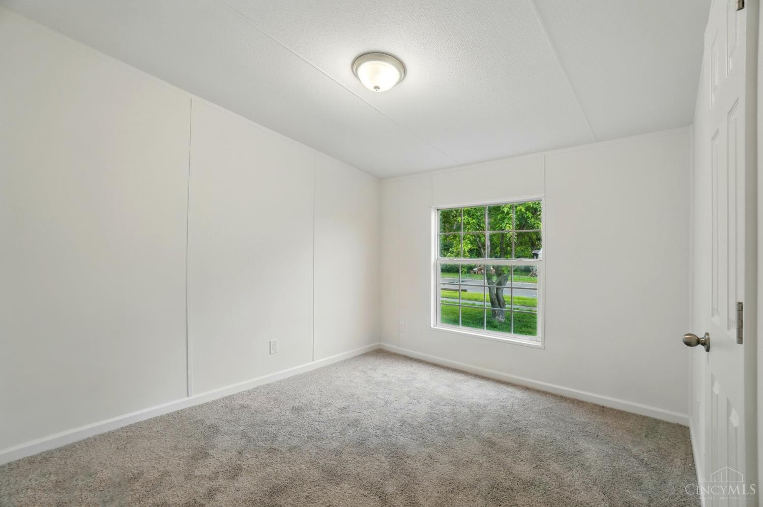 665 Diamond Loop, Middletown, Ohio image 19