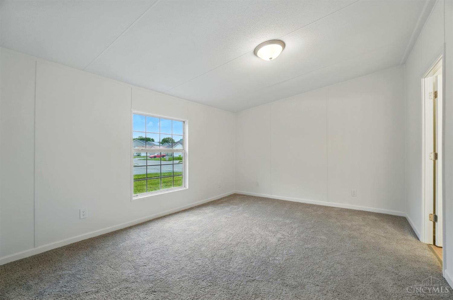 665 Diamond Loop, Middletown, Ohio image 23