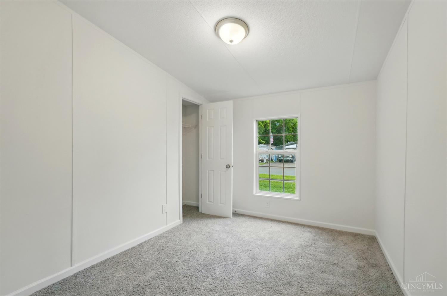 665 Diamond Loop, Middletown, Ohio image 15