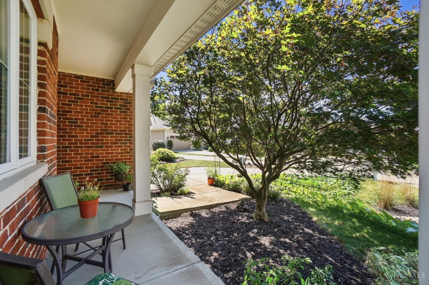 7329 English Garden Lane