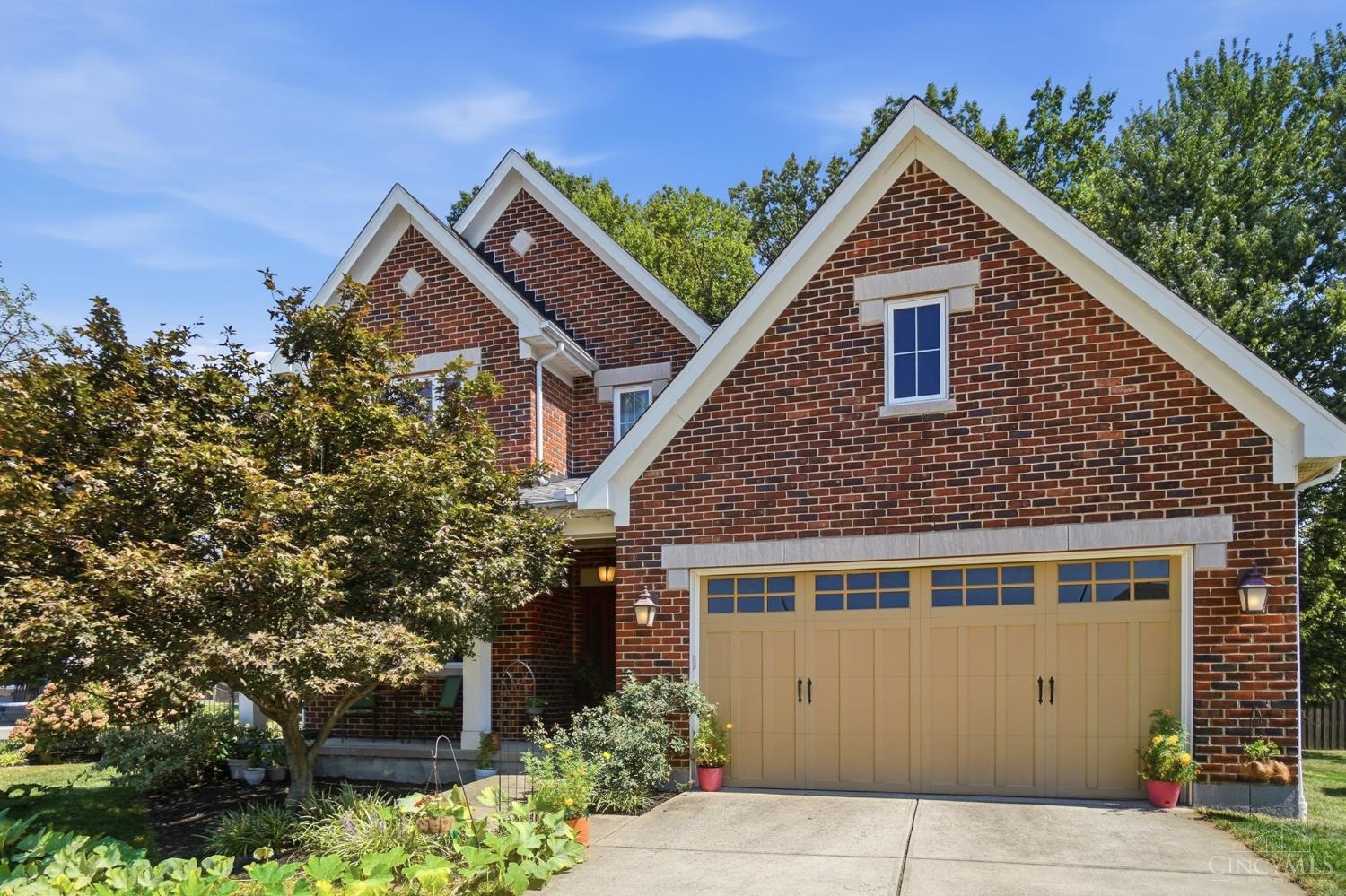7329 English Garden Lane