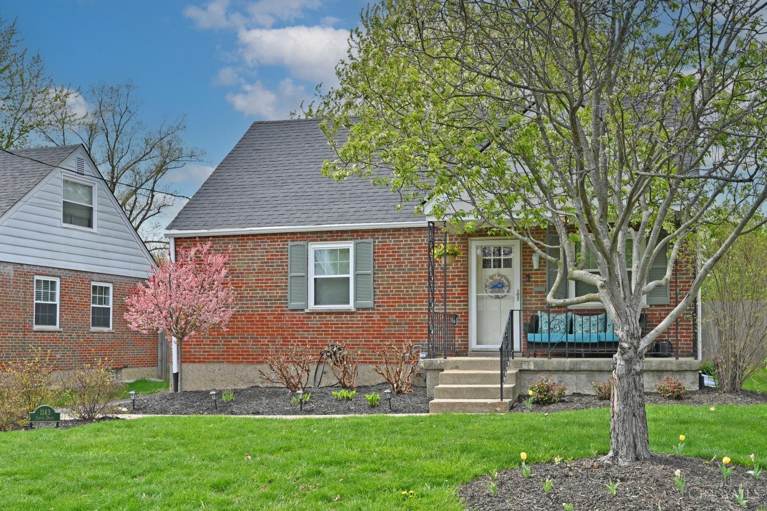 1143 Joetta Drive, Anderson Twp, Ohio image 3
