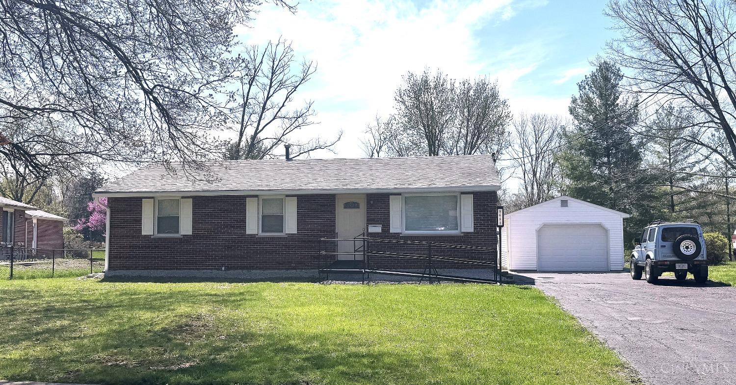 8681 Glenrose Lane, Anderson Twp, Ohio image 2
