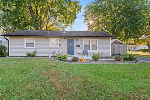 Photo of 240 Oneida Drive, Loveland, OH 45140 (MLS # 1896997)
