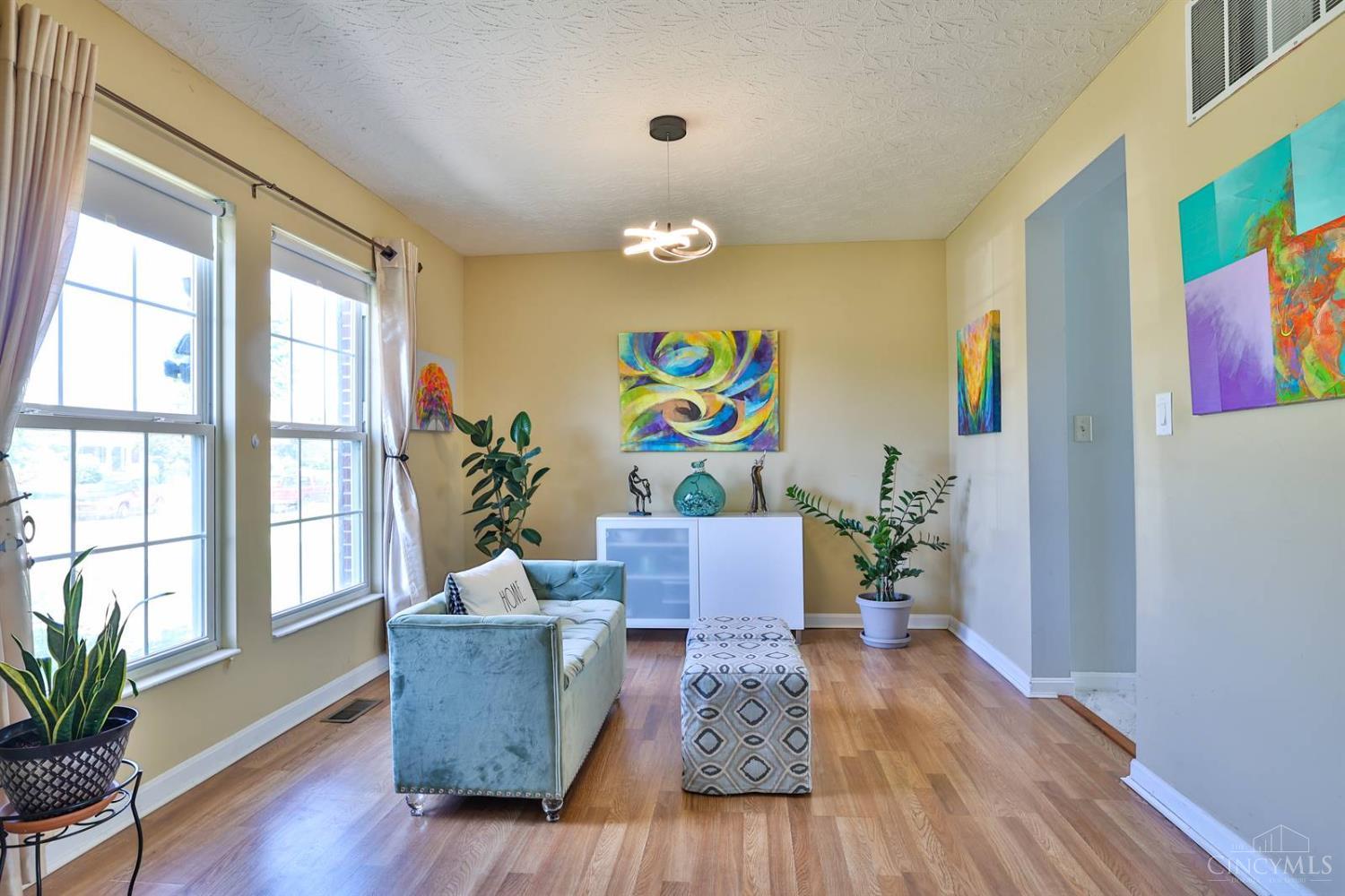 7590 Black Squirrel Trail, Hamilton, Ohio image 16