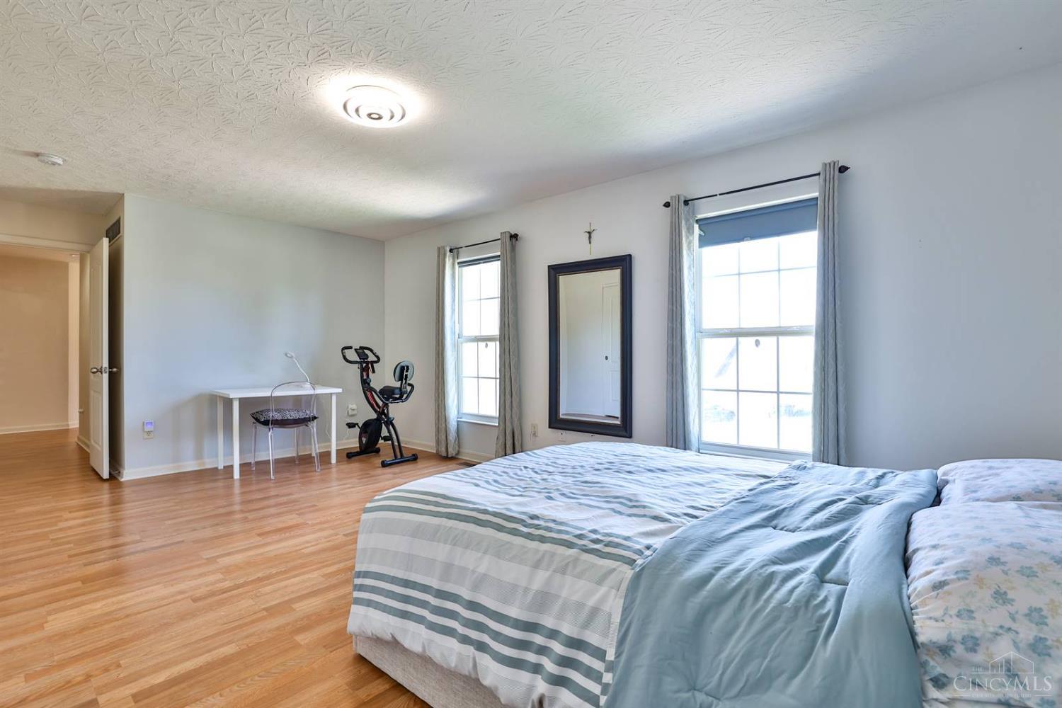 7590 Black Squirrel Trail, Hamilton, Ohio image 19