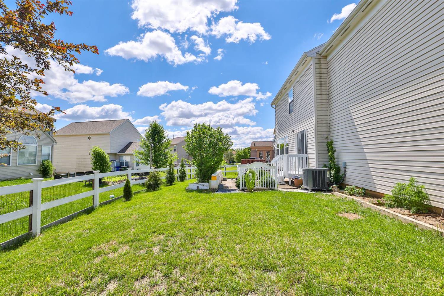7590 Black Squirrel Trail, Hamilton, Ohio image 40