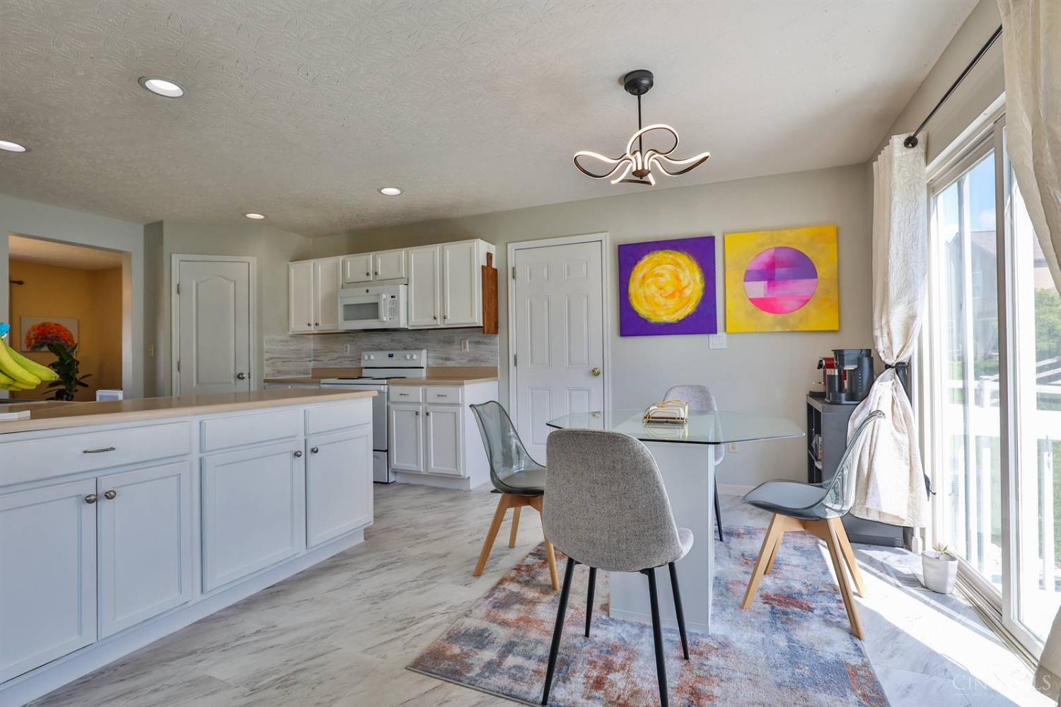 7590 Black Squirrel Trail, Hamilton, Ohio image 11