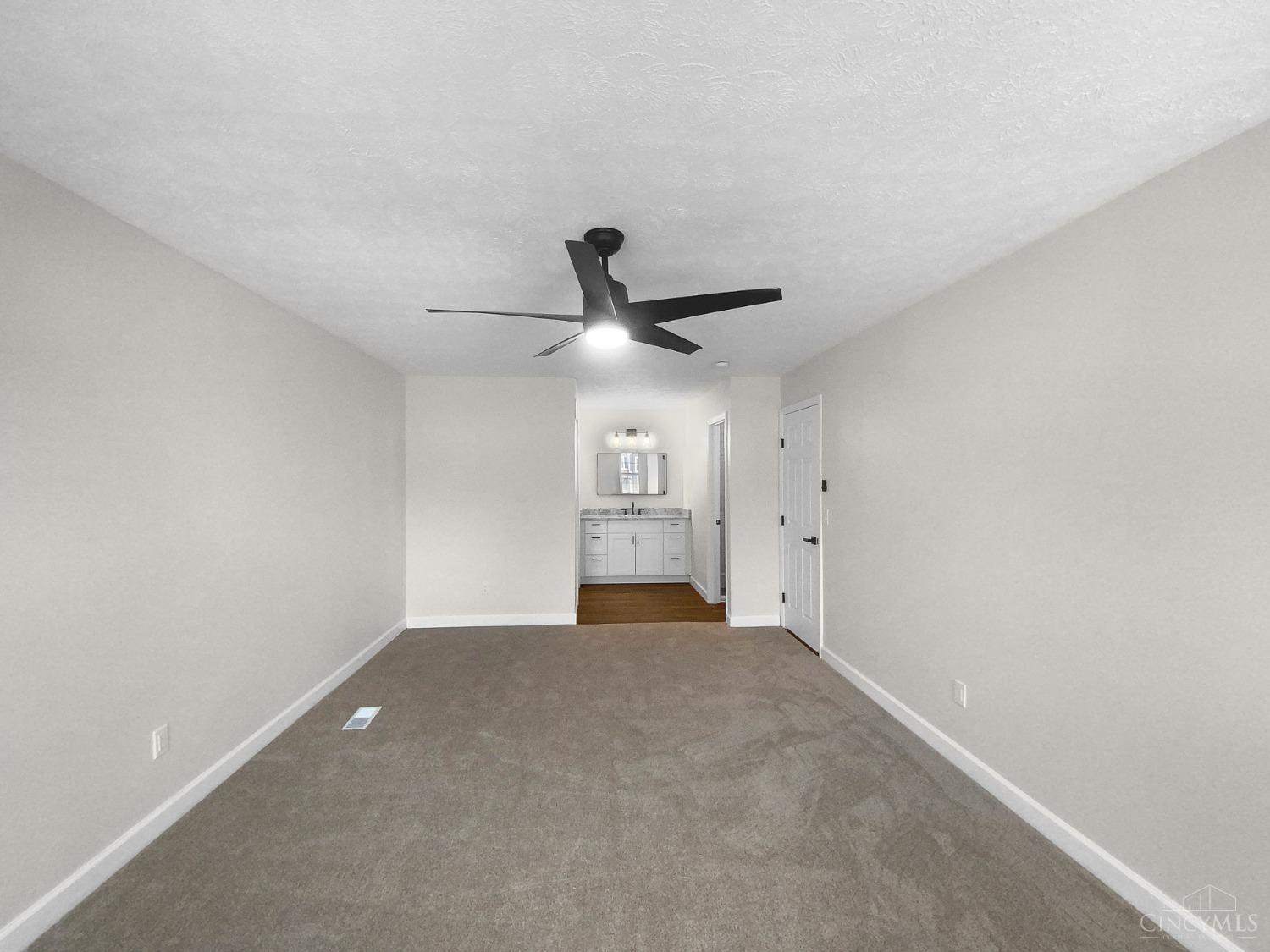6899 Rushwood Court, West Chester, Ohio image 19