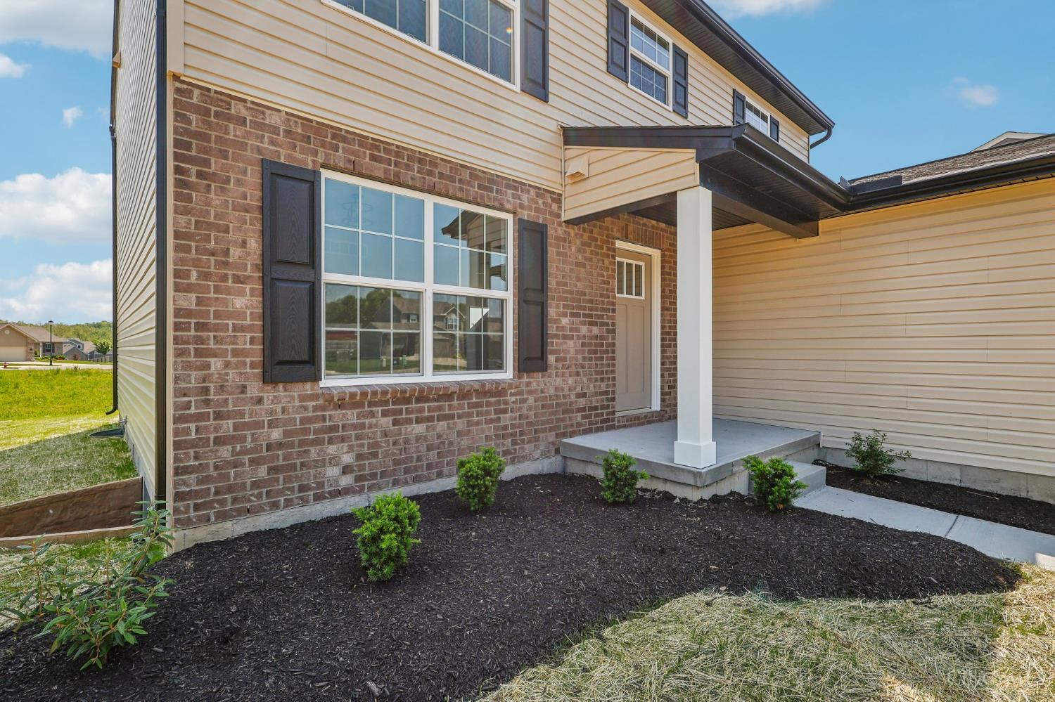 318 Selkirk Place, Trenton, Ohio image 12