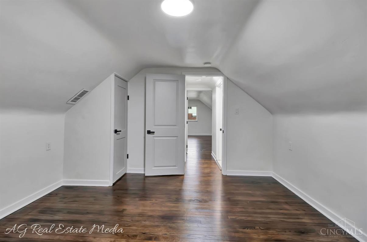 5035 Willnet Drive, Cincinnati, Ohio image 25
