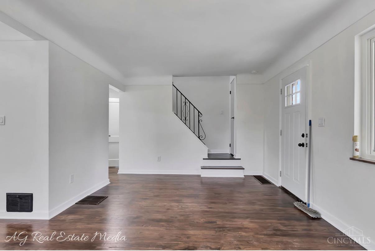 5035 Willnet Drive, Cincinnati, Ohio image 8