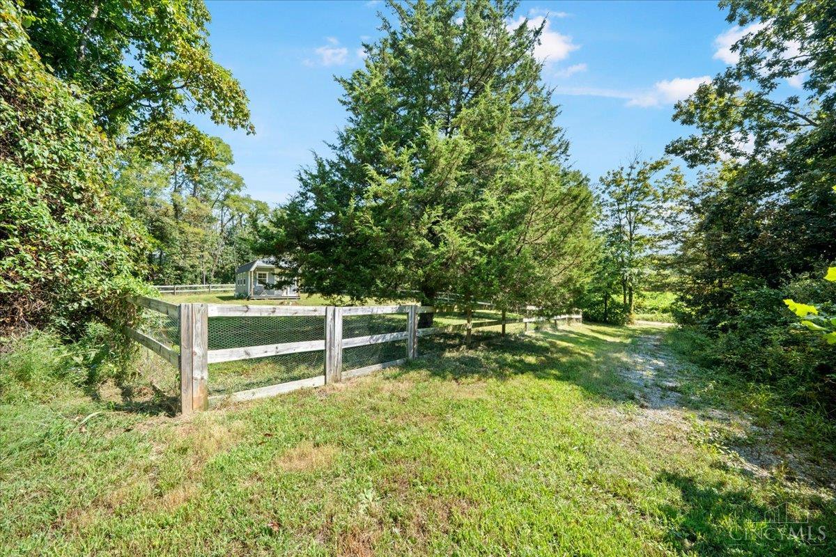 1061 Richardson Road