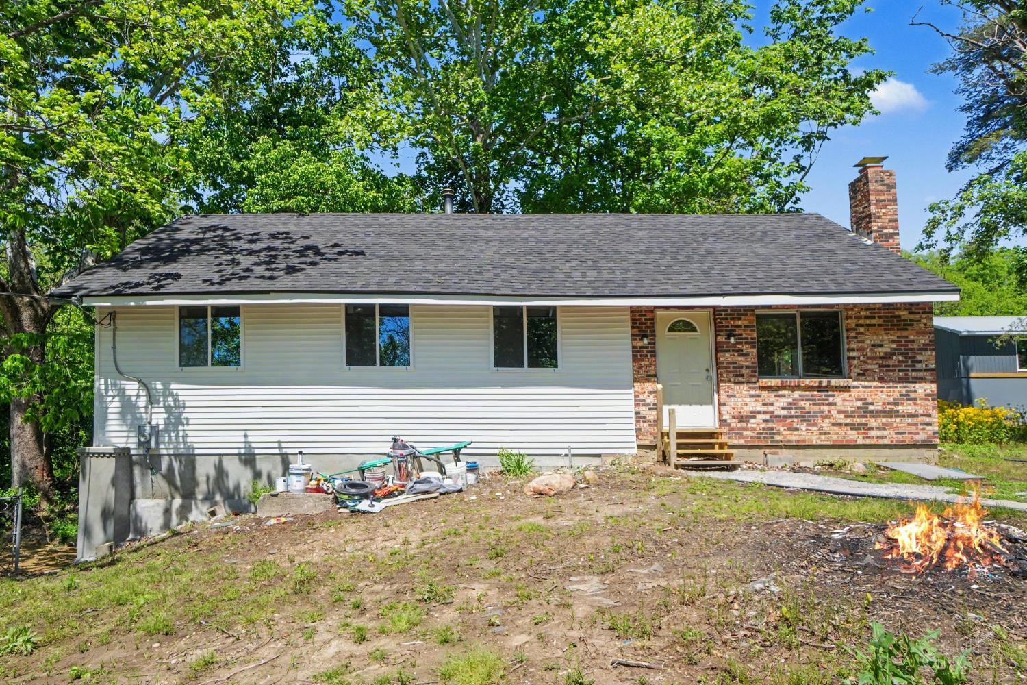 8547 Davis Road