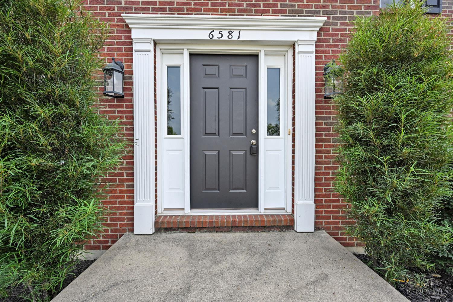 6581 Lucky Lane