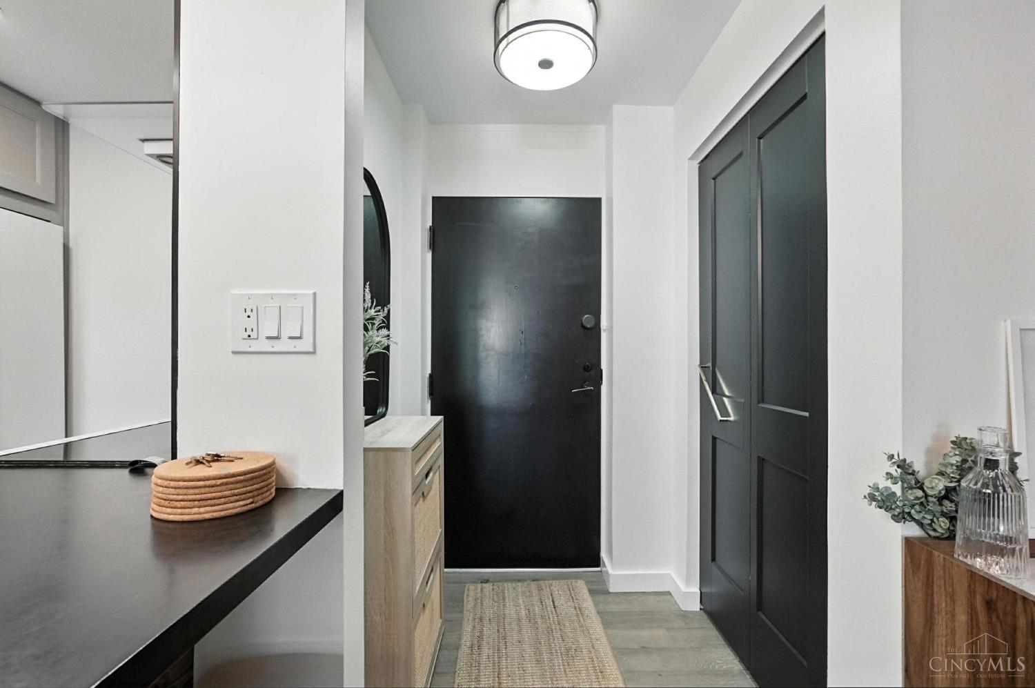 412 Liberty Hill 1B