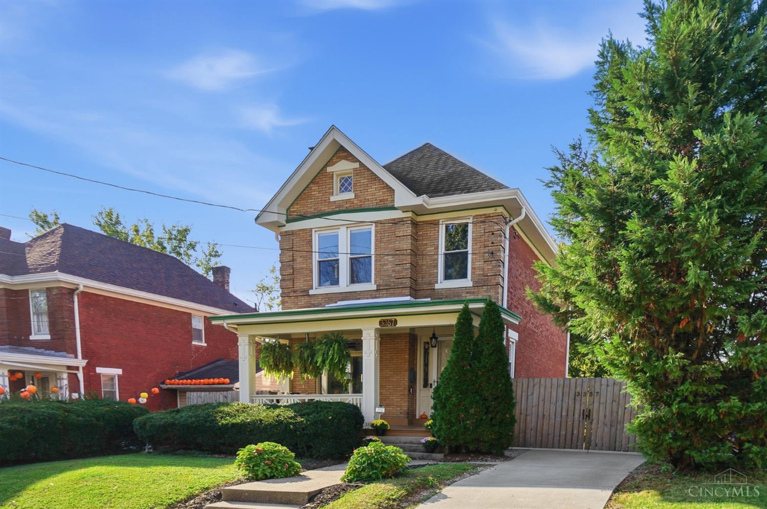 3357 Woodford Road