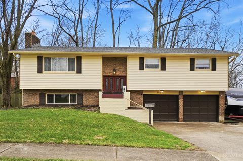 Photo of 804 Victoria Drive, Franklin, OH 45005 (MLS # 1883977)