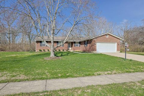 Photo of 5581 Carlsbad Court, Fairfield, OH 45014 (MLS # 1871966)