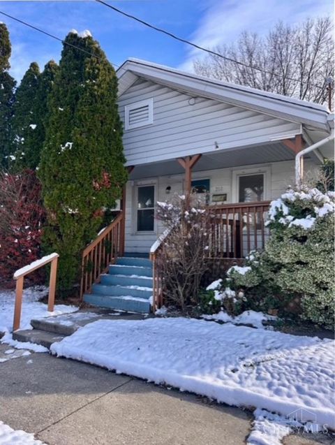 Photo of 210 Bond Avenue, Hamilton, OH 45011 (MLS # 1863504)