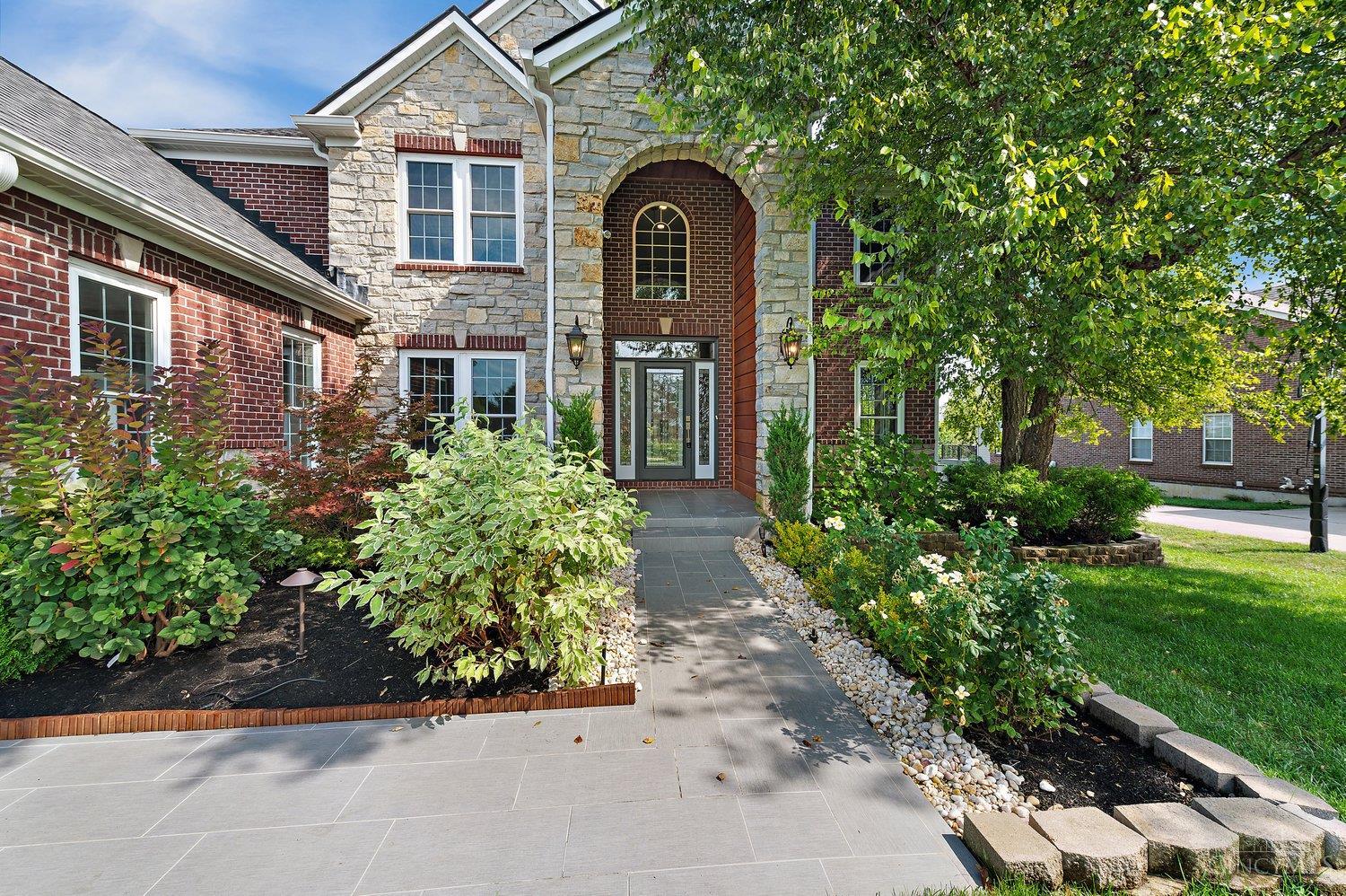 5552 Schlade Court