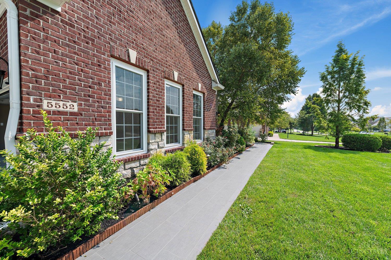 5552 Schlade Court